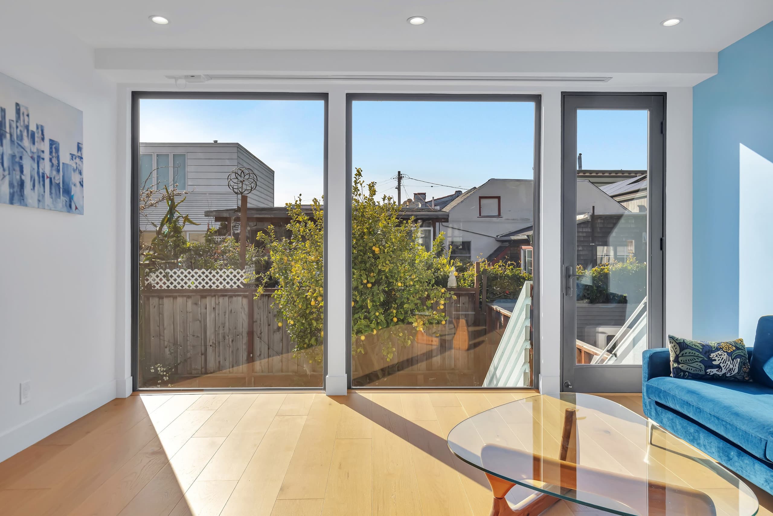 Home in San Francisco · ★5.0 · 5 bedrooms · 4 beds · 3 baths - Image 3