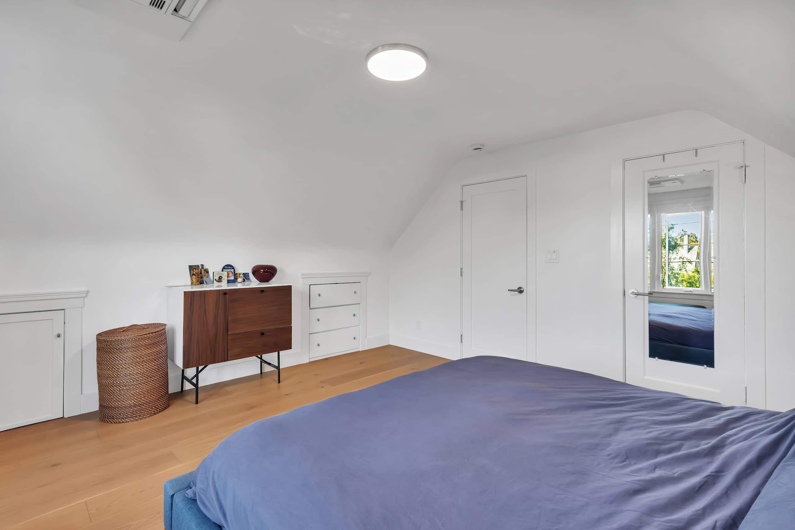 Home in San Francisco · ★5.0 · 5 bedrooms · 4 beds · 3 baths - Image 13