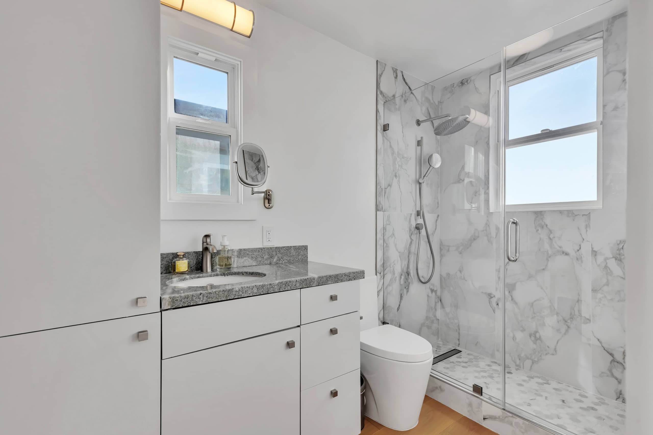 Home in San Francisco · ★5.0 · 5 bedrooms · 4 beds · 3 baths - Image 25