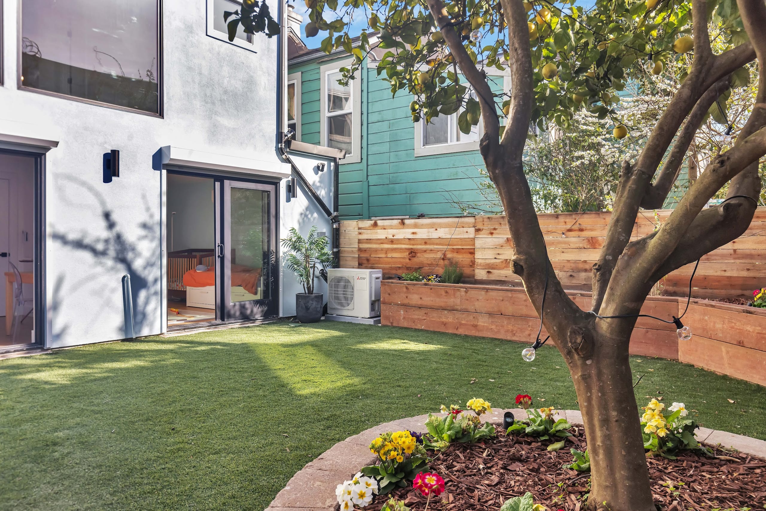 Home in San Francisco · ★5.0 · 5 bedrooms · 4 beds · 3 baths - Image 32