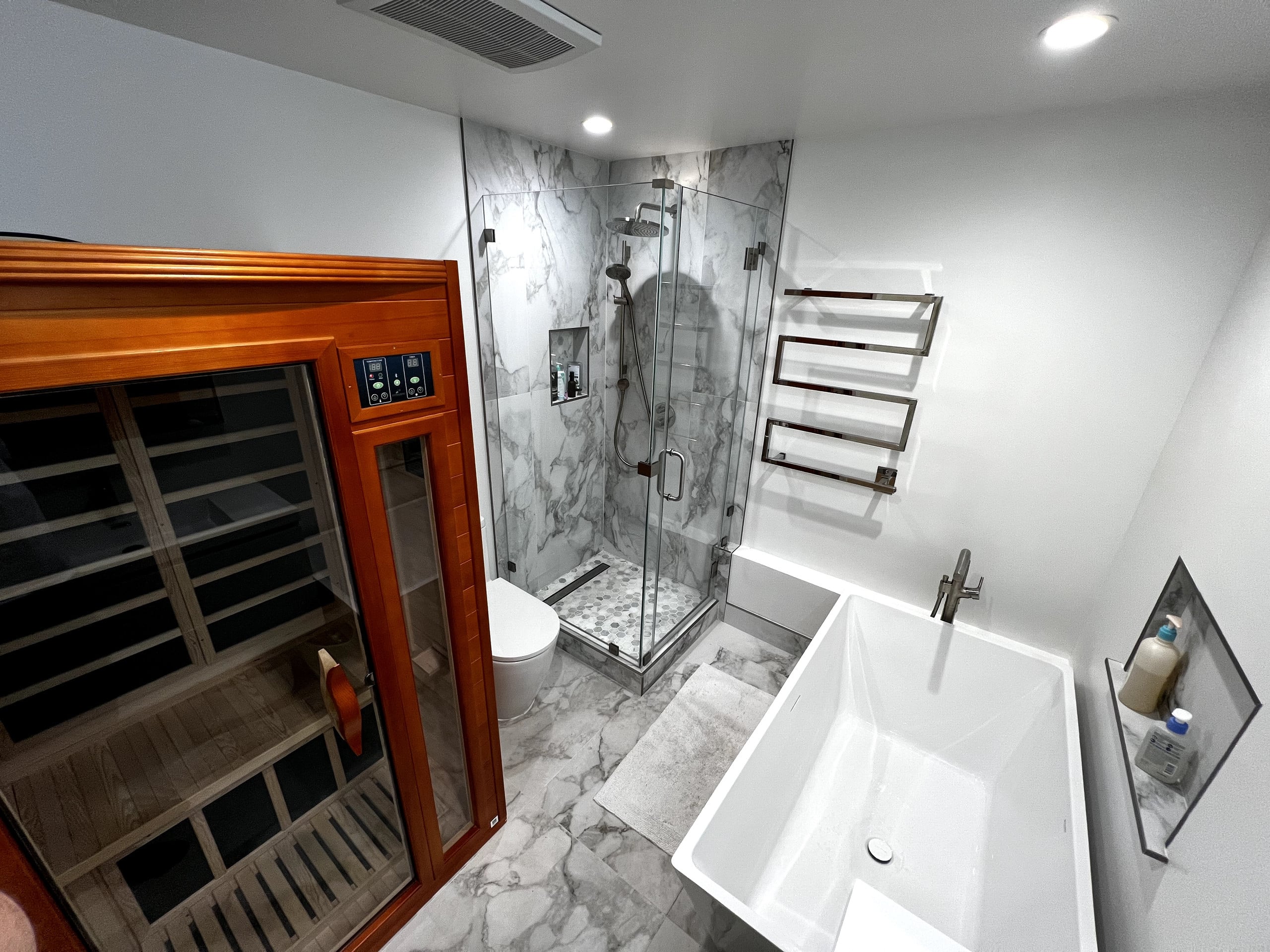 Home in San Francisco · ★5.0 · 5 bedrooms · 4 beds · 3 baths - Image 26