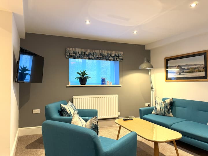 8 Crickhowell Cottages, Town Centre Location - クリックホーウェル