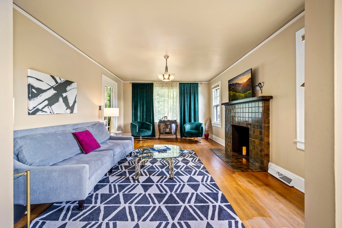 Curated books, board games and a 55-inch smart TV for laid-back nights in.