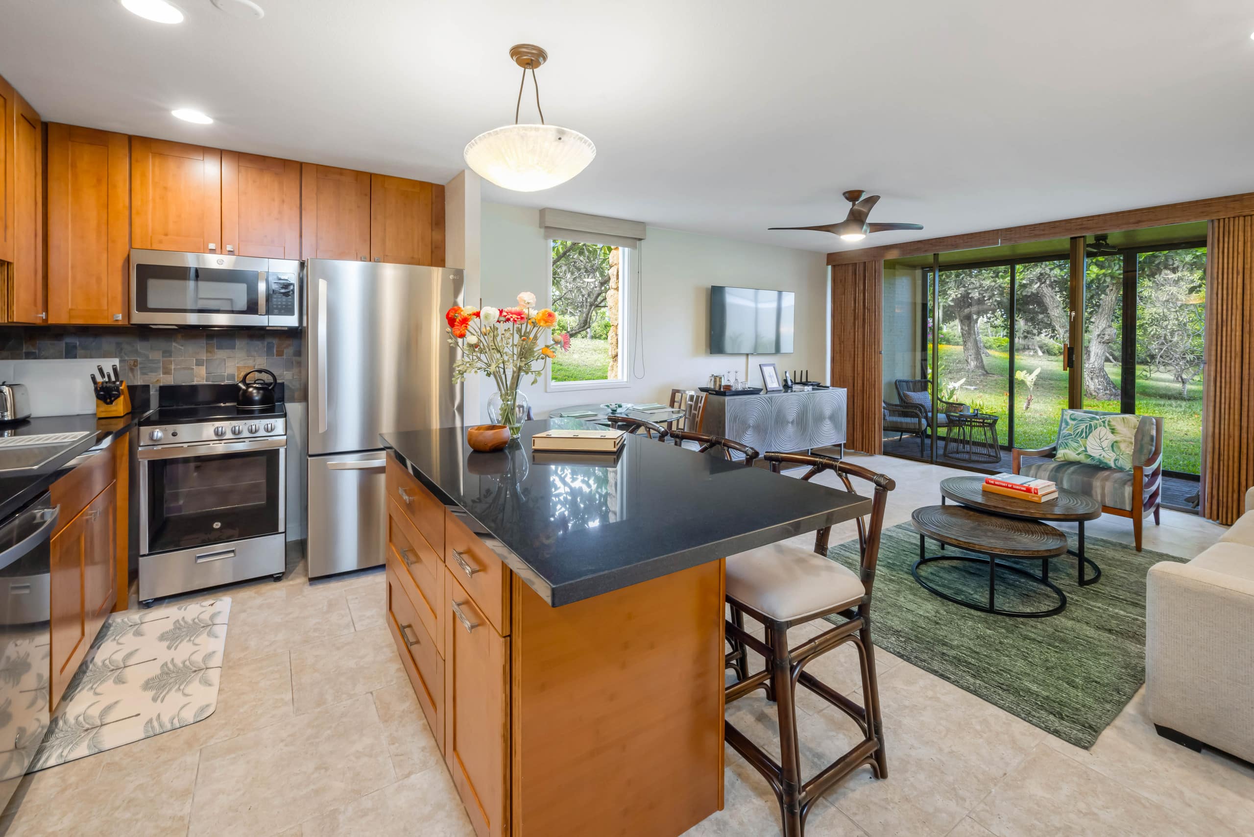 Condo in Kahuku · ★4.99 · 1 bedroom · 2 beds · 1 private bath - Image 9