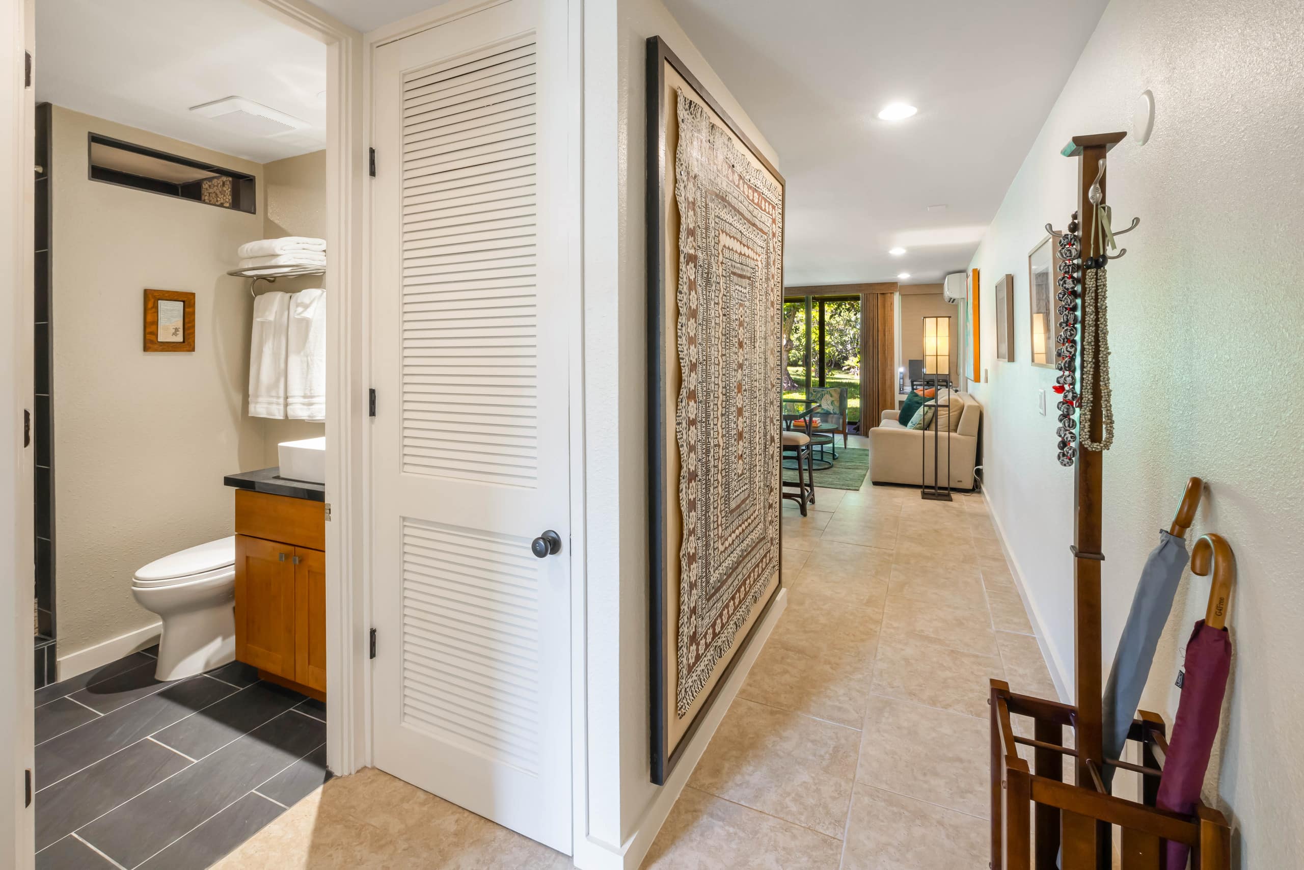 Condo in Kahuku · ★4.99 · 1 bedroom · 2 beds · 1 private bath - Image 14