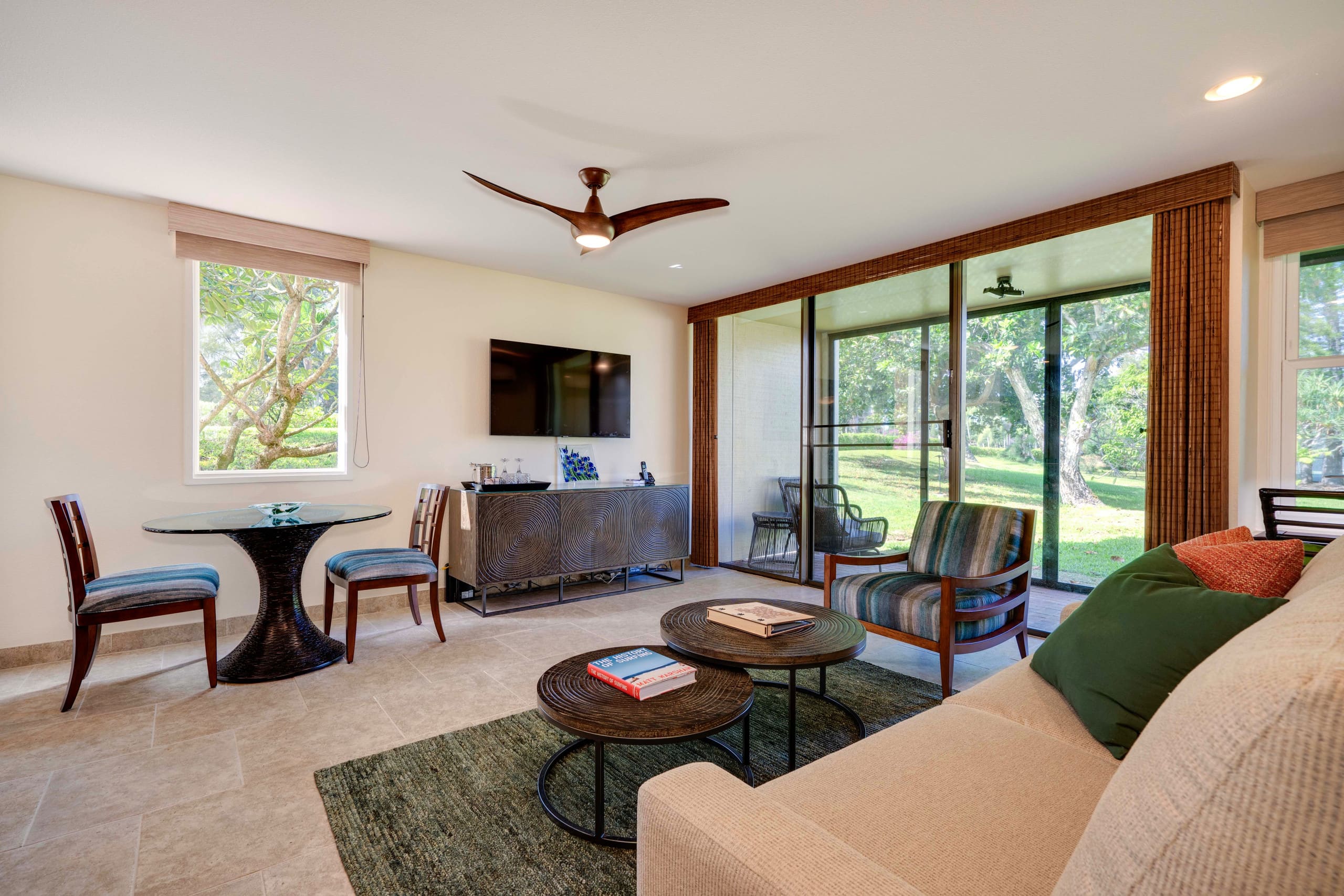 Condo in Kahuku · ★4.99 · 1 bedroom · 2 beds · 1 private bath - Image 1