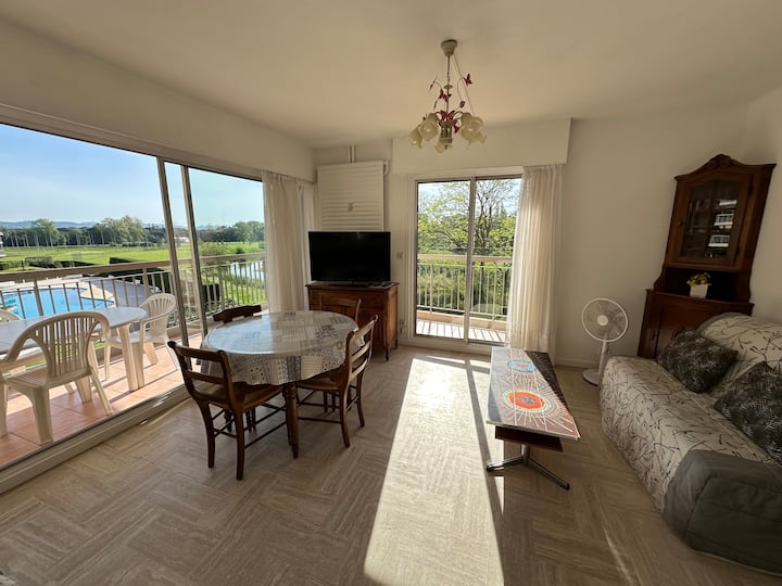 Grand Studio Au Calme, Proche De La Mer 202 - Mandelieu-la-Napoule