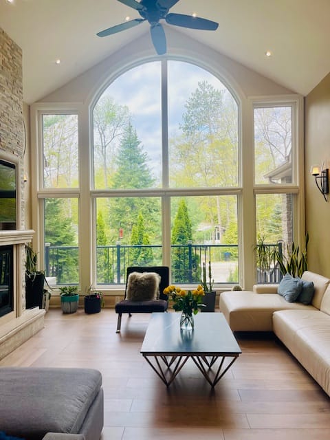 In Pines •Cozy Escape • Screened Porch • Beach