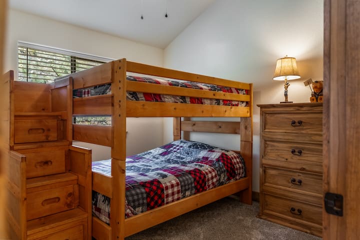 Full size bunk beds