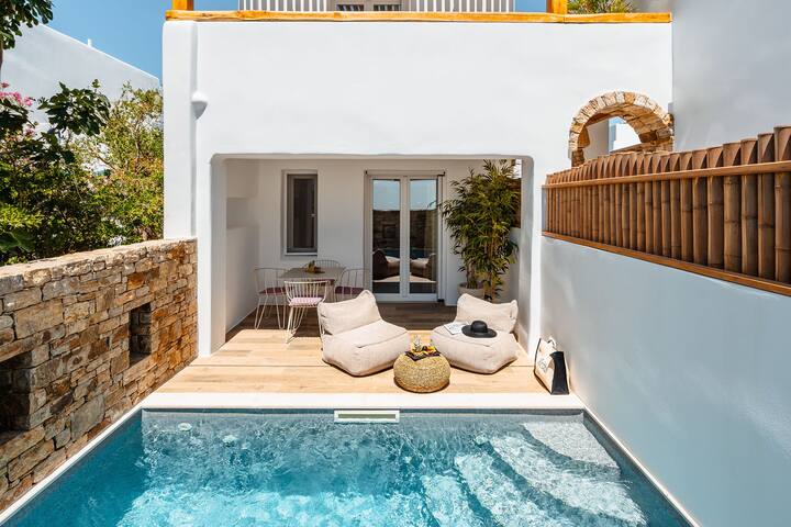 Naxos Sunday 2BR•2BA Luxury Villa w/private pool
