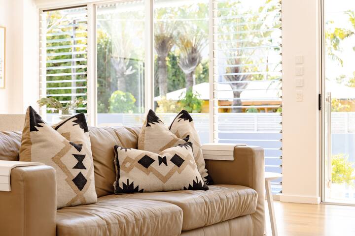 17 On William gallery image 2