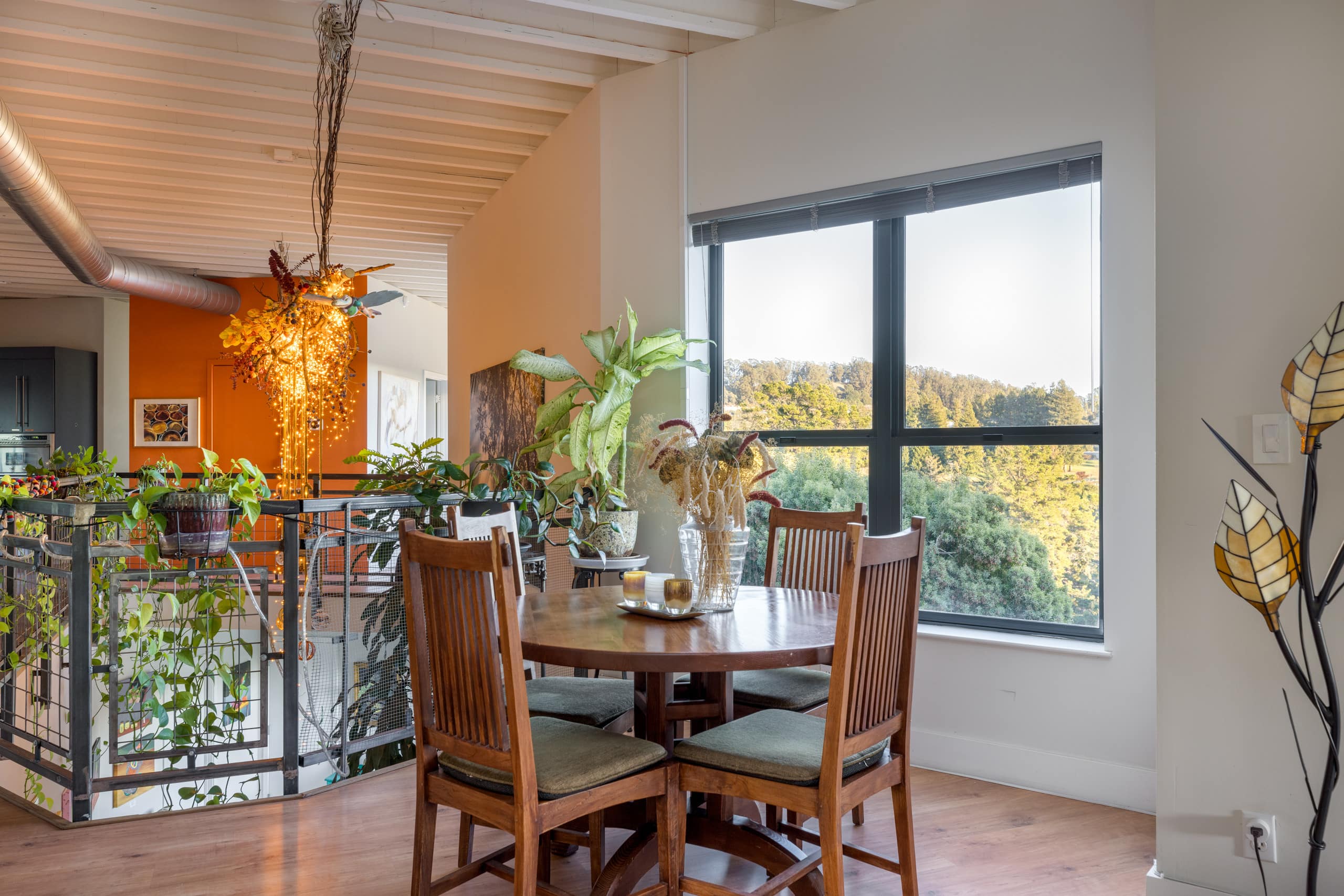 Enlightenment House Hillside Retreat with Views - Photo 25