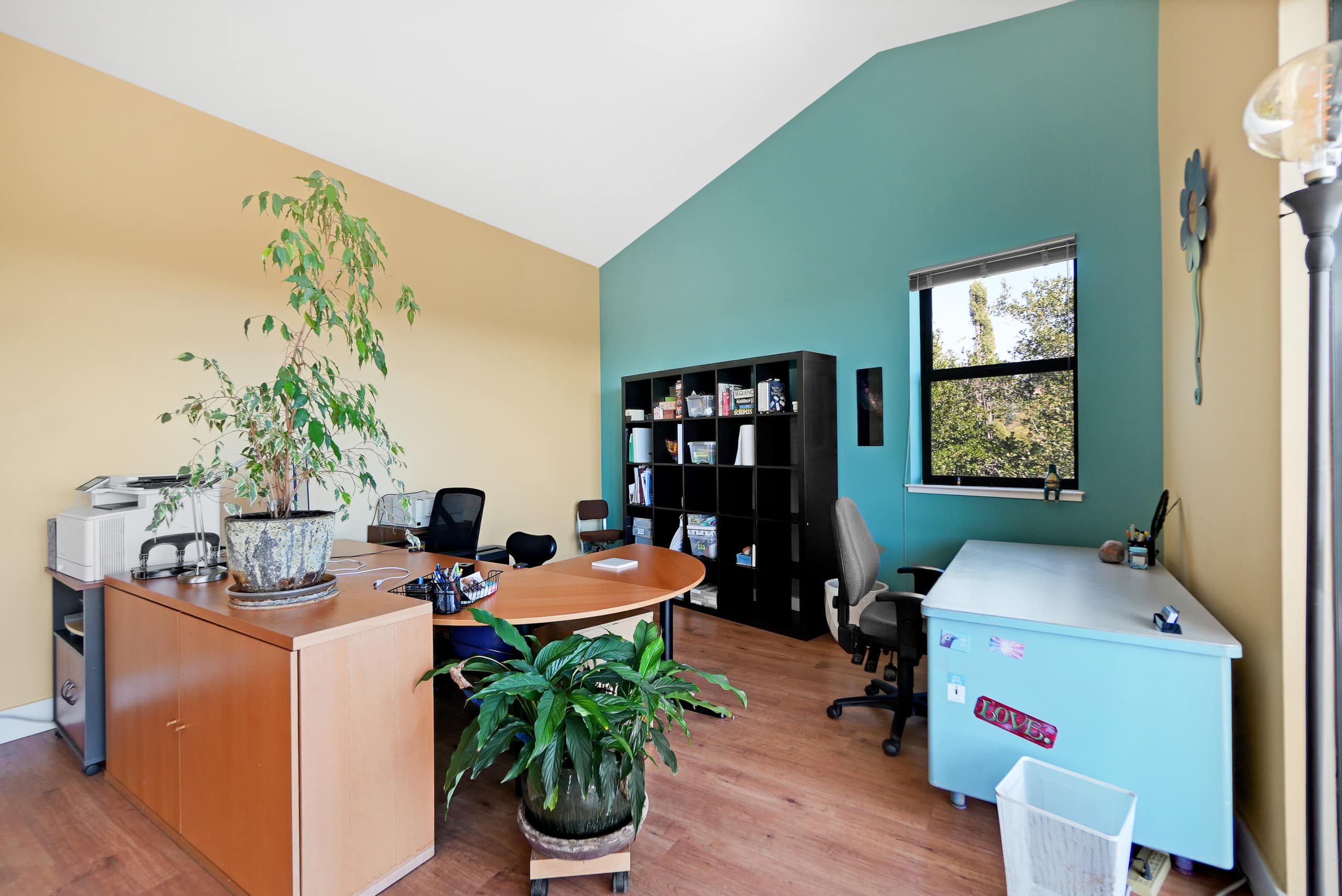 Enlightenment House Hillside Retreat with Views - Photo 49