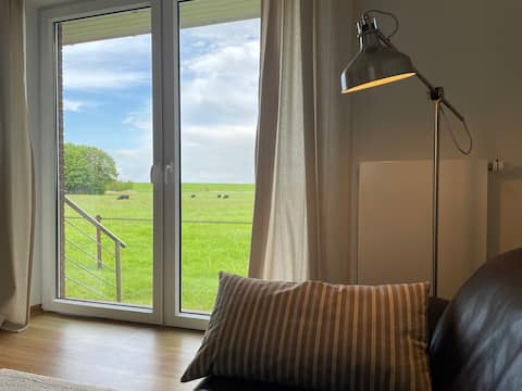 Top performing Airbnb: Ferienwohnung Weitblick im Ferienhaus Emma Arngast in Friesland