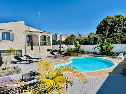 Villa Elena ~ Private Villa in the heart of nature