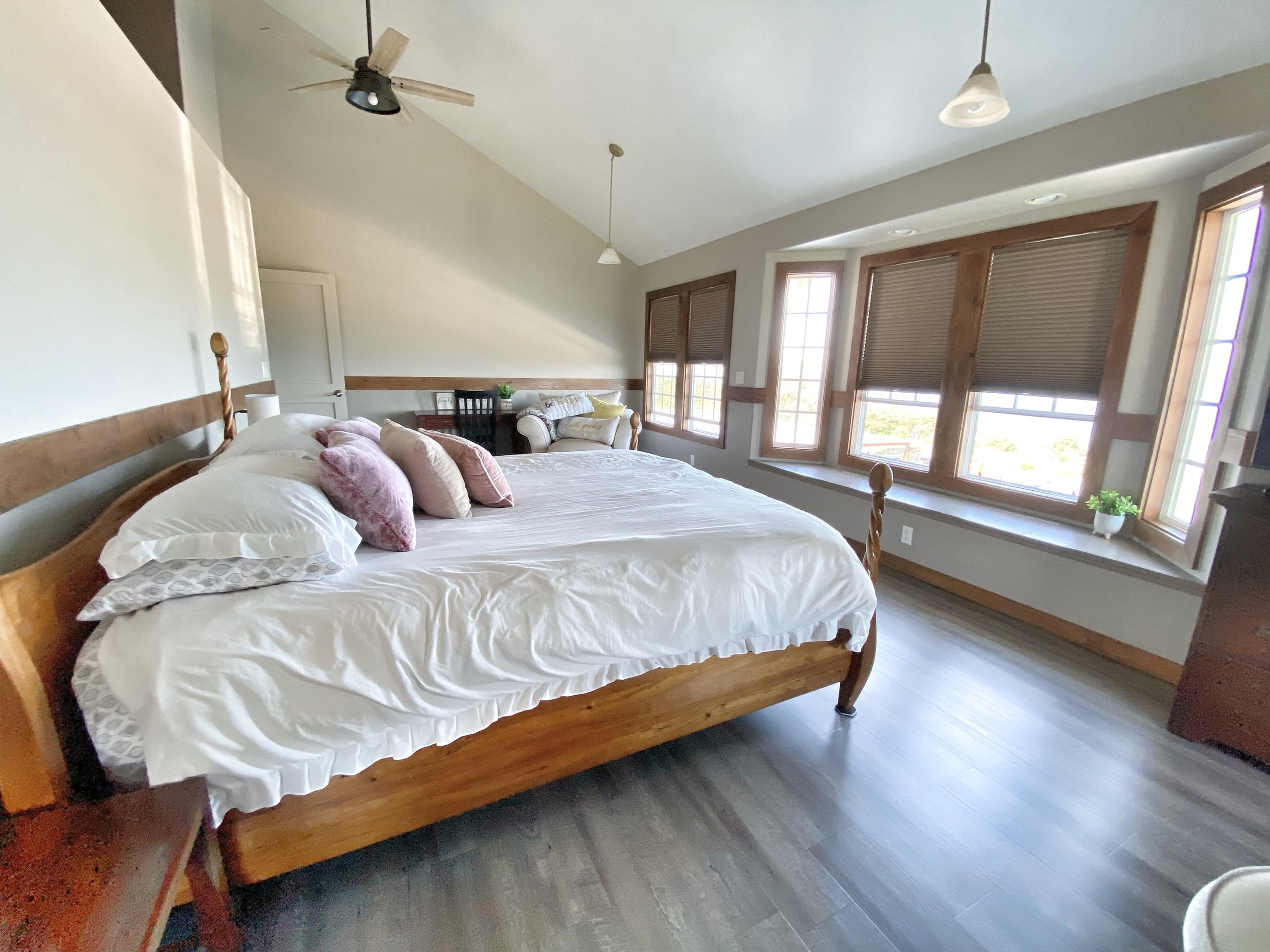 Home in Holualoa · ★4.92 · 4 bedrooms · 5 beds · 3.5 private baths - Image 16