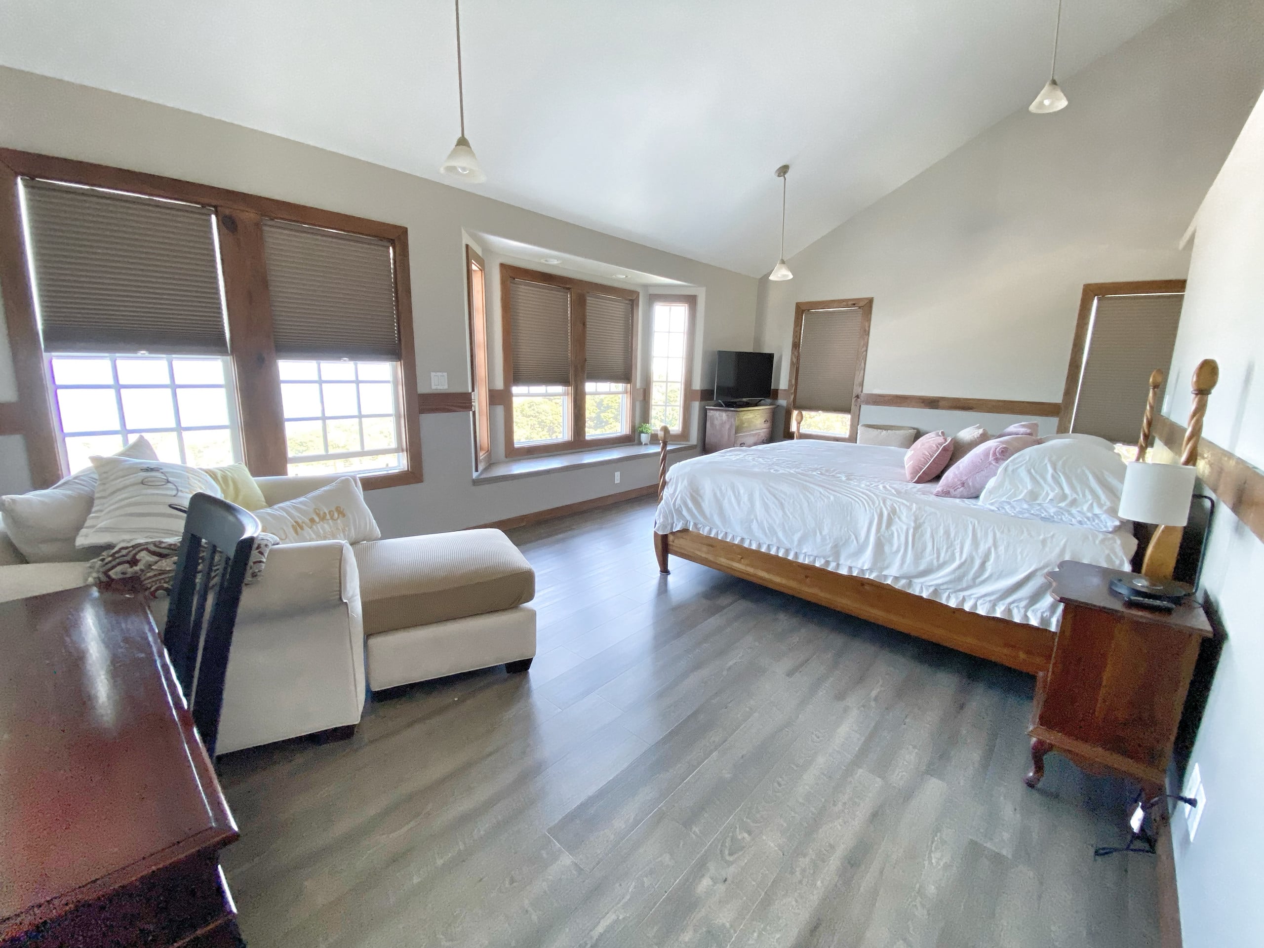 Home in Holualoa · ★4.92 · 4 bedrooms · 5 beds · 3.5 private baths - Image 17