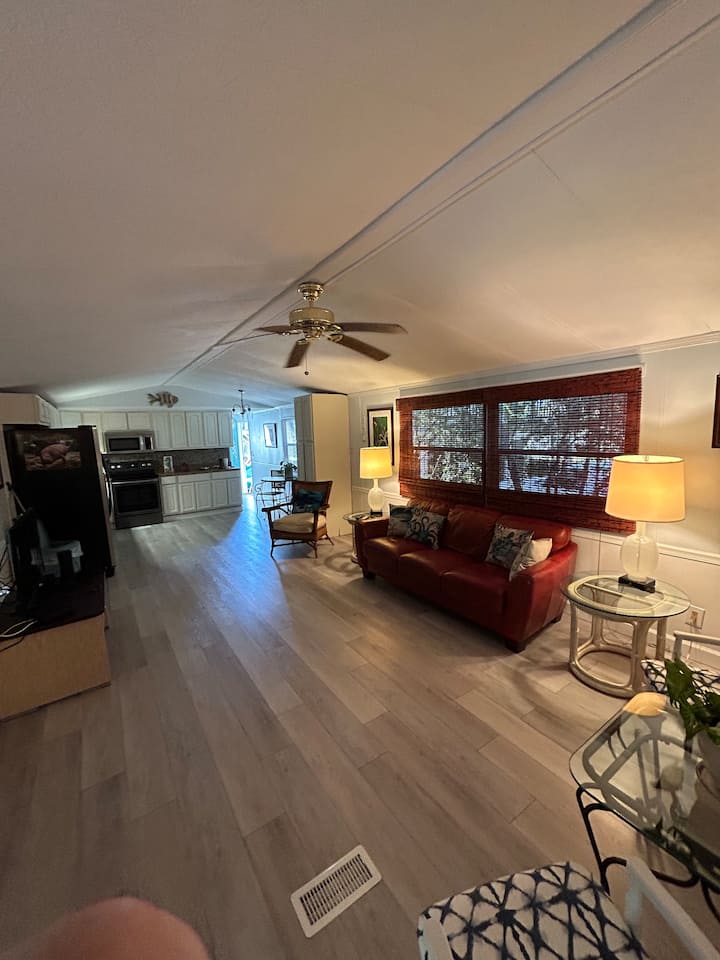 A Dream Cottage!!! - Weeki Wachee, FL