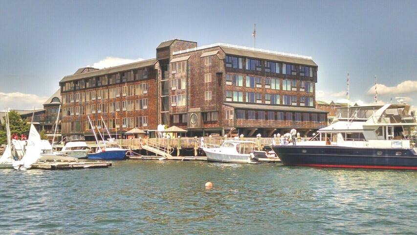 Newport Oceanfront Resorts gallery image 2