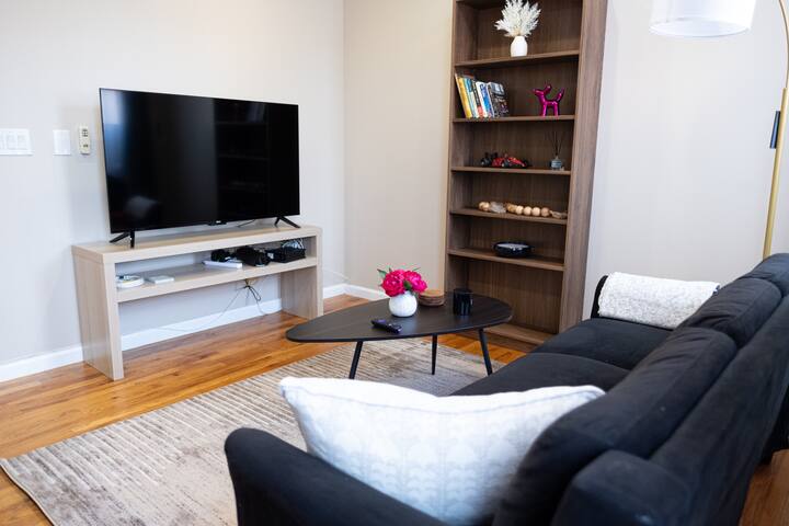 Secondhomenyc managed Airbnb listing 2