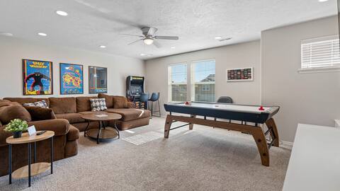 Spacious house in Star with game room