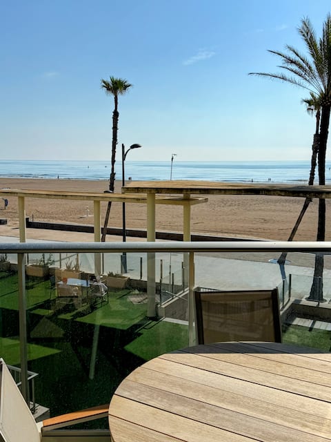 FIRST LINE PATACONA BEACH, VALENCIA