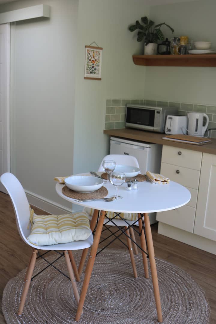 The Old Pottery Studio - Suite With Stunning Views - ケンダル