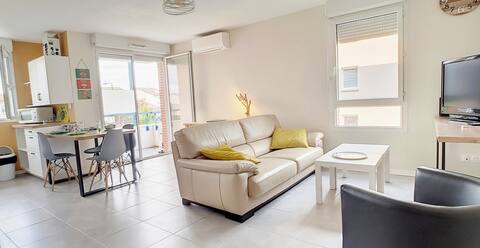 Beautiful 64 m² 3rd floor – 4 beds – 5 people – 2 parking spaces.