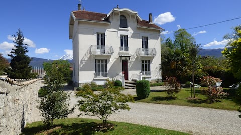Character house – 1930