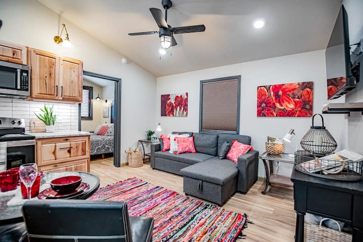 Fantastic Apt On Briarwood Ln- Bike To Coler Trail - ベントンビル, AR