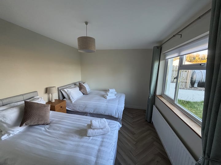 Habitación con 2 camas