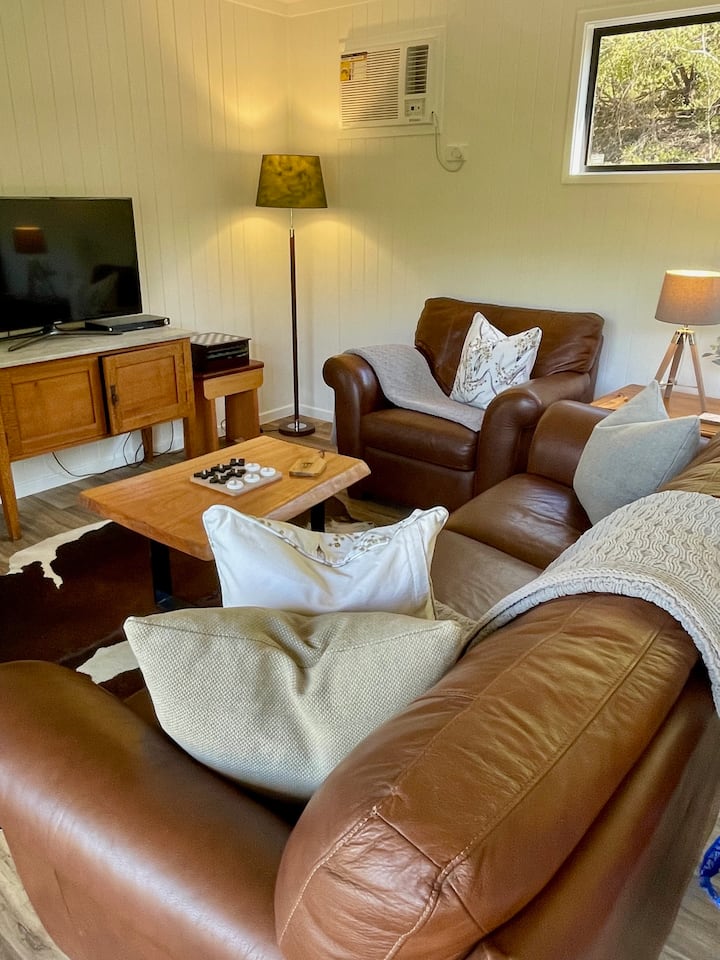 Luxury Cabin - 270 Acres All To Yourself - Scenic Rim Regional
