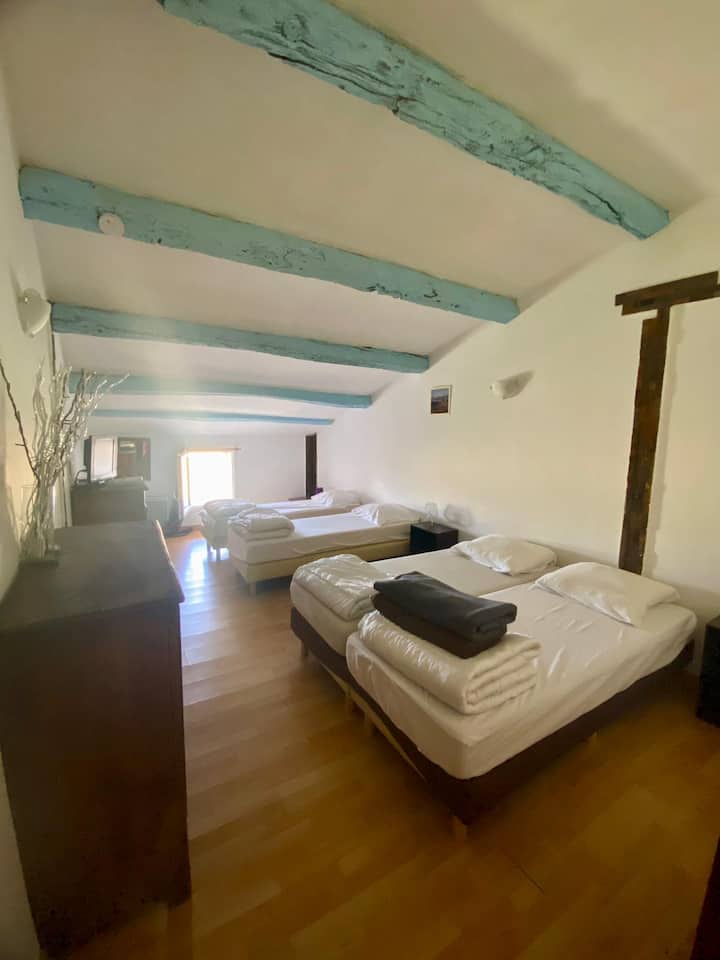 საძინებელი 2