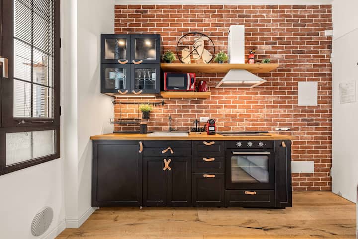 Crystel - Modern Design Apartment In Best Location - Florence