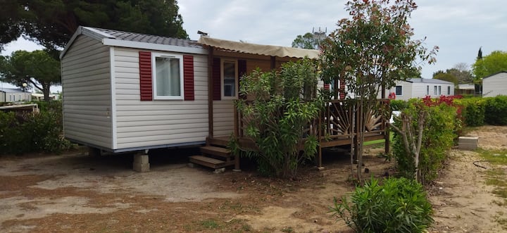 Mobil Home Au Camping Le Lac Des Rêves - France