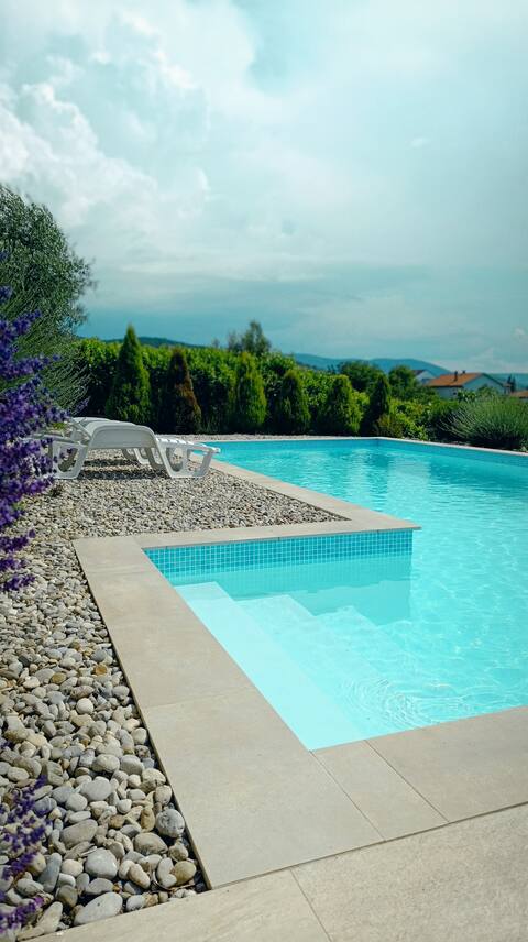 Villa Mana