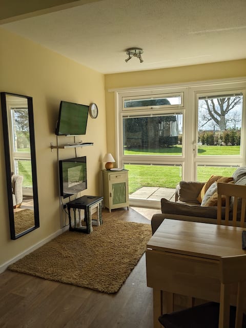 Successful Airbnb property: Sea Esta WINTERTON VALLEY ESTATE dog friendly in Winterton On Sea