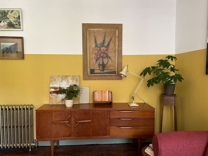 Escape To Simple Luxe; A Unique Vintage Haven - Dumfries and Galloway