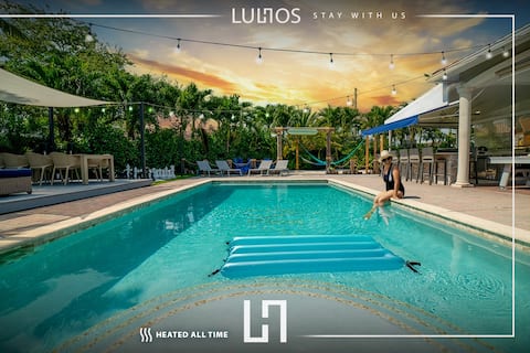 Miami 5BR Villa w/ Heated Pool, Games & BBQ