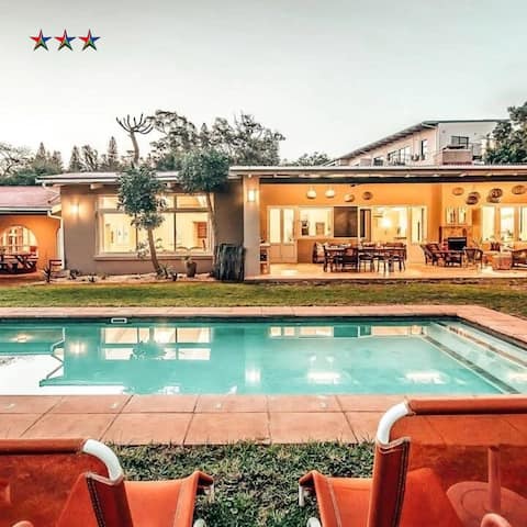 Beautiful Guest Suite - Room 3, Ngoye Lodge