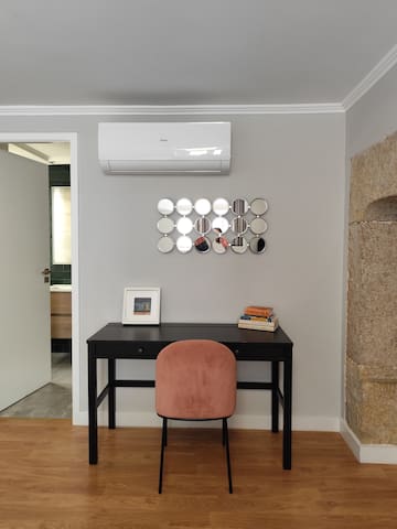 Fanqueiros 96 – BALCONY over Lisbon gallery image 2