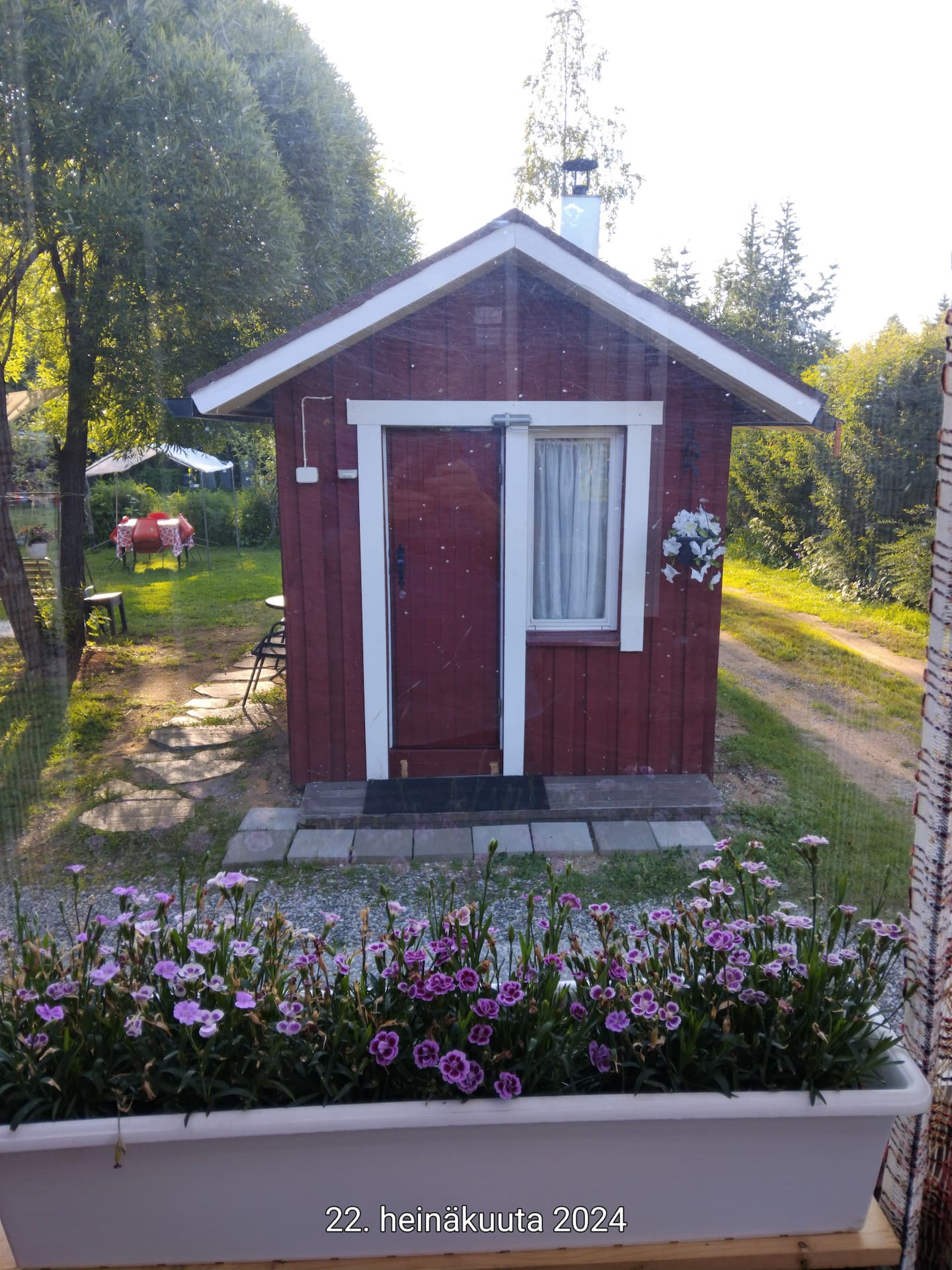 Mummonmökki & Pihasauna Mukavuuksilla 2