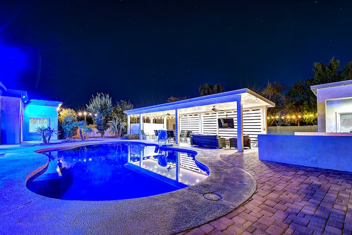 Scottsdalestays 9br/6ba Million+ Resort-pool-spa. - Phoenix, AZ