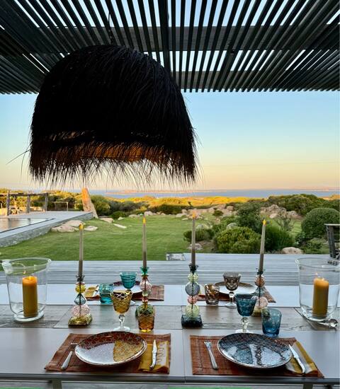 Sea view villa for 10/12 people, 17 m pool