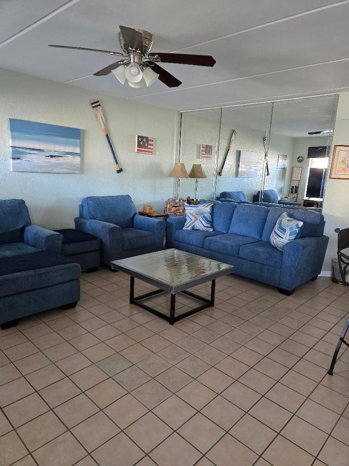 2br/2bath,1st Floor Beach Access, Private Patio - Port Isabel, TX