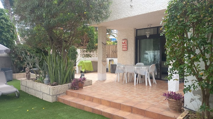 Vacation Rental Home With Garden Near The Beach - Costa Adeje