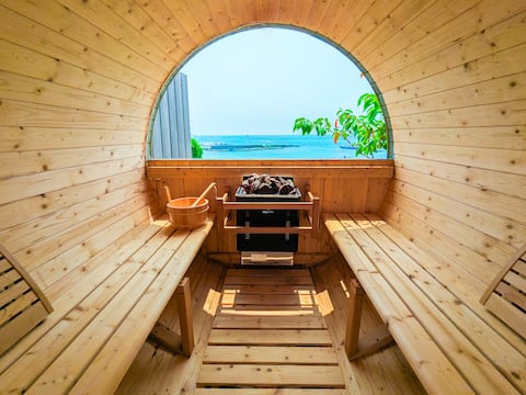 [Entire building for up to 10 people] 10-second walk to the sea! Luxurious and relaxing stay in an o