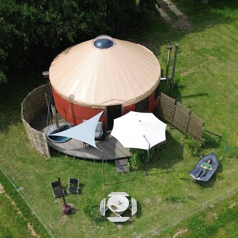 Luxury yurt with private hot-tub