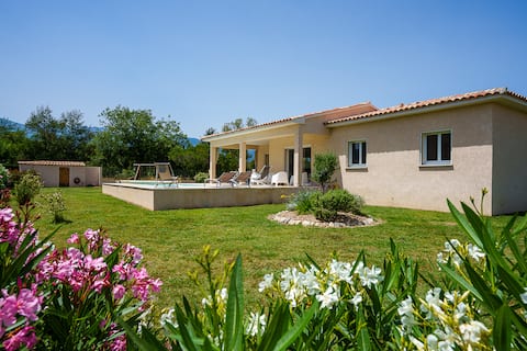 Villa Camille 3 bedrooms, 8 people, private pool