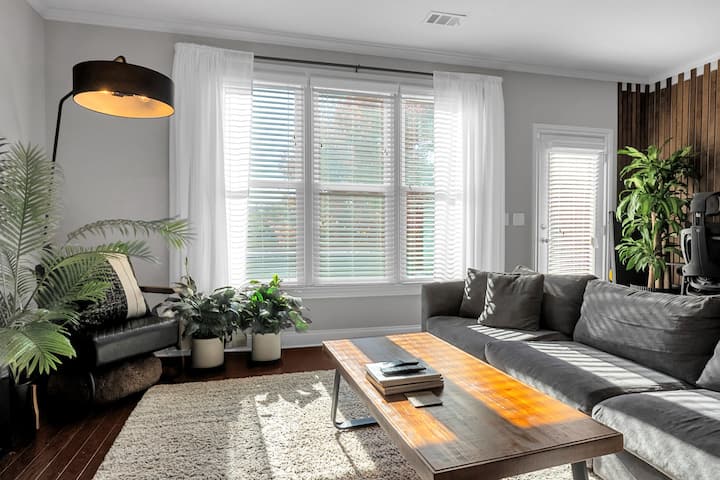 Atl Brownstone 20-min Walk To World Cup Stadium! - 亞特蘭大